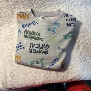 Zara graphic print lightweight sweatshirt Size 13-14